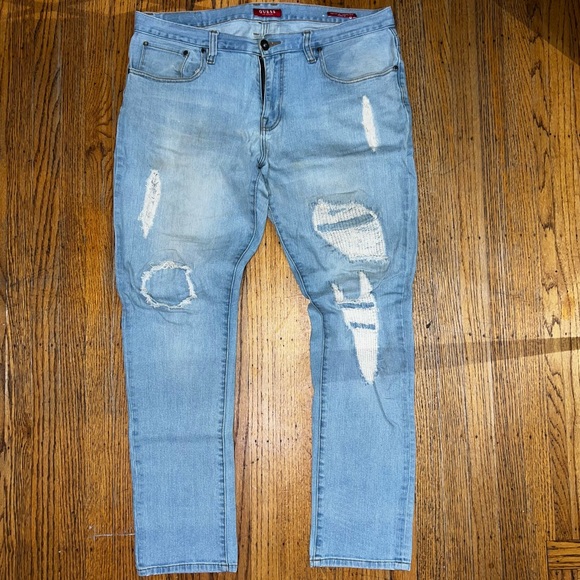 Guess Men’s Tapered Slim Fit Denim Jeans - Picture 1 of 3